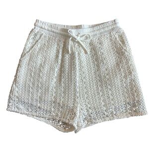 Blu Pepper Cream Crochet Textured Shorts